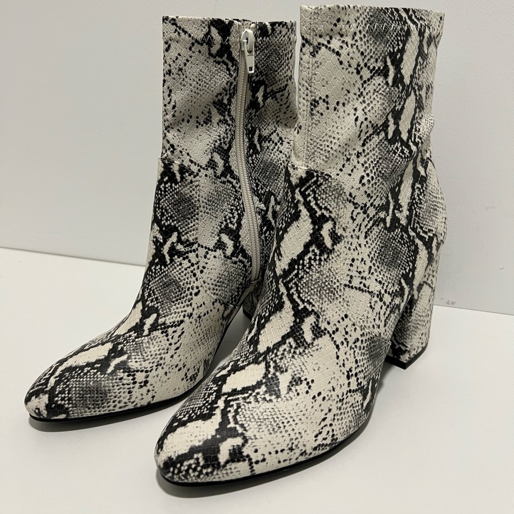 Steve Madden Women's Revolution Snake Print Boot